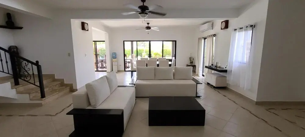 Spacious Private 7 Bedroom - Bachelor s Welcome