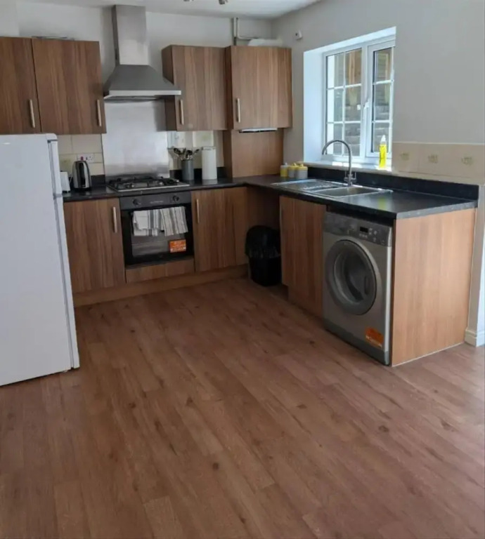 Enbrook Valley House - 3 Bedrooms, Folkestone