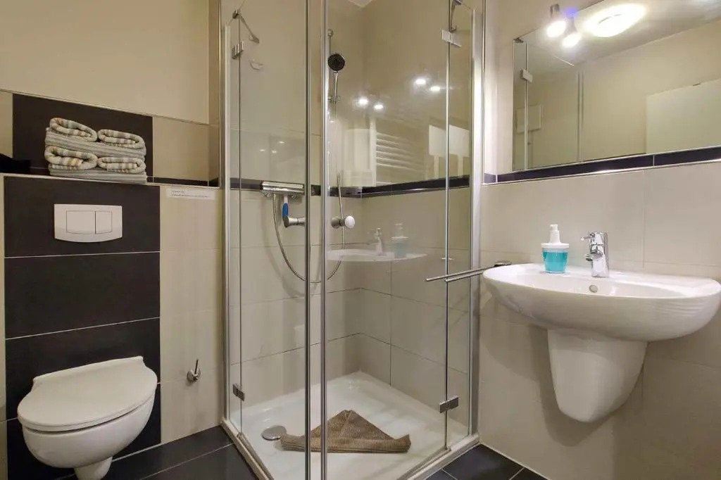 Strandnahe-Ferienwohnung-201-Residenz-Hohe-Lith-Duhnen-mit-Sky-TV