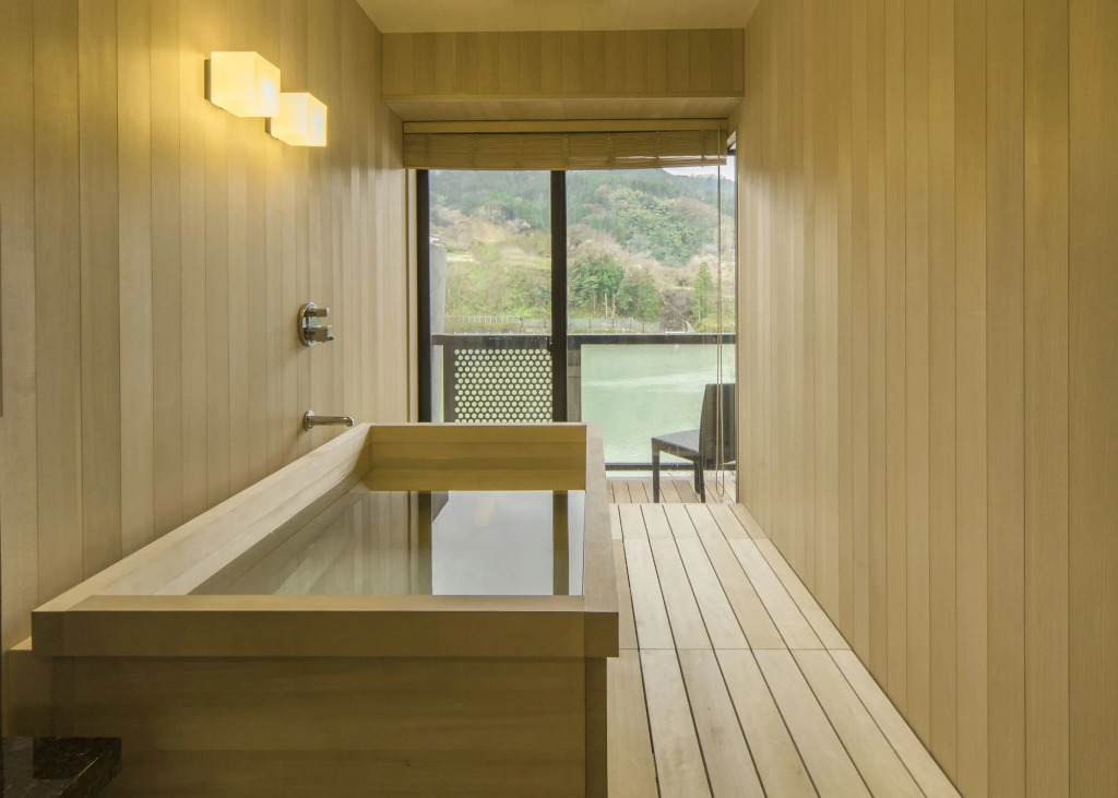 River Retreat Garaku