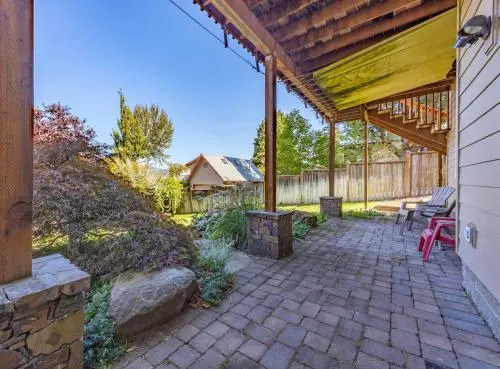 West Sail-River/Mt Vw-5BR/2.5B
