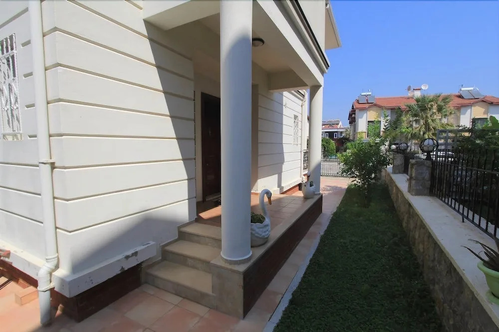 Villa Ozlem by Tatilpremium