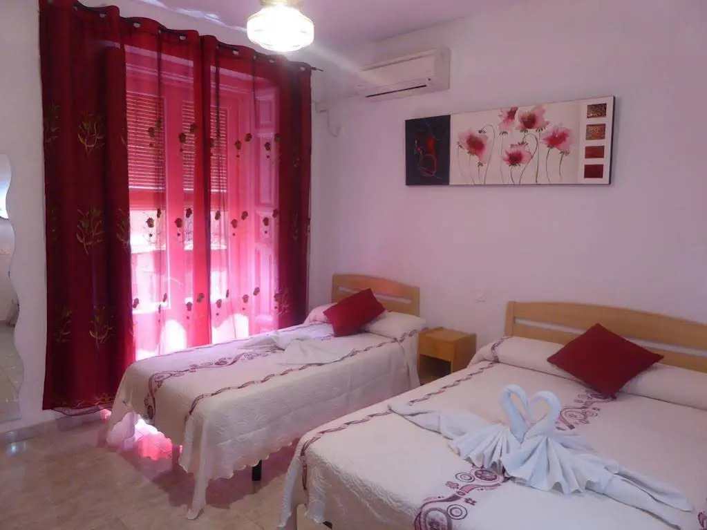 Hostal Huespedes Toledo