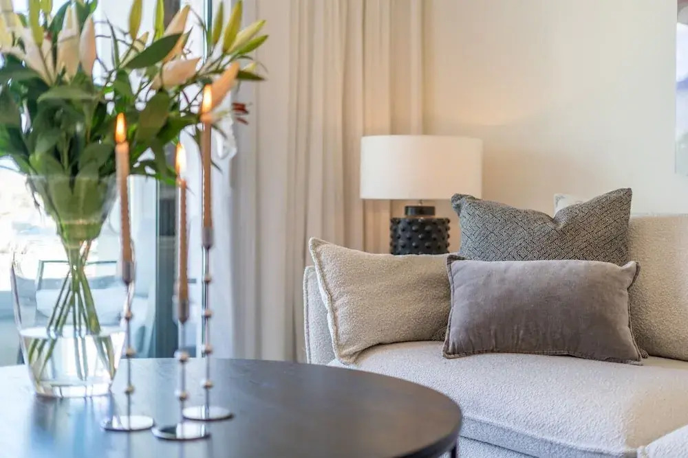 Inf2.6f - Modern and Bright City Apartment