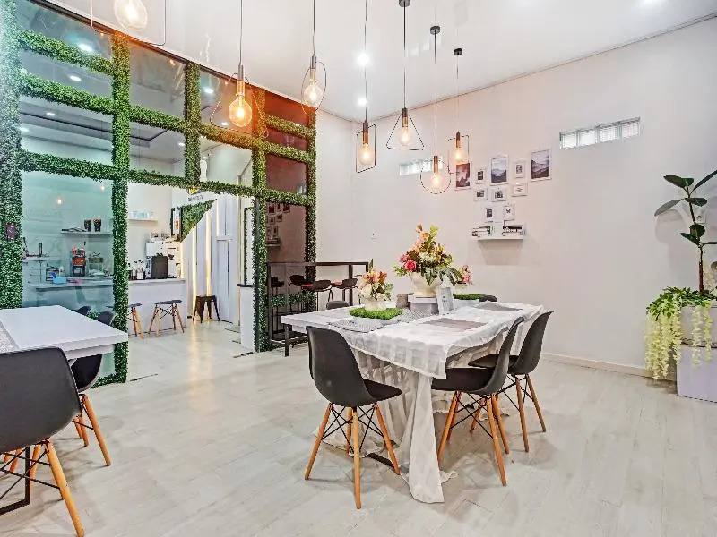 Box House by OYO Rooms