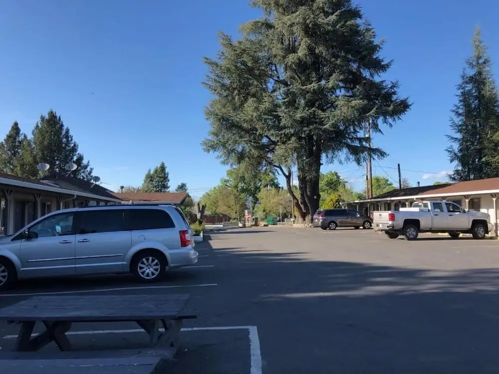 Kelseyville Motel