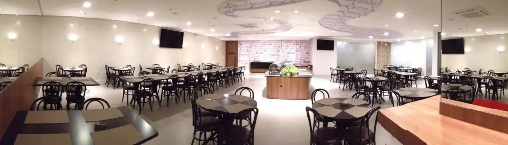 Mogano Premium Hotel - ELETROPOSTO