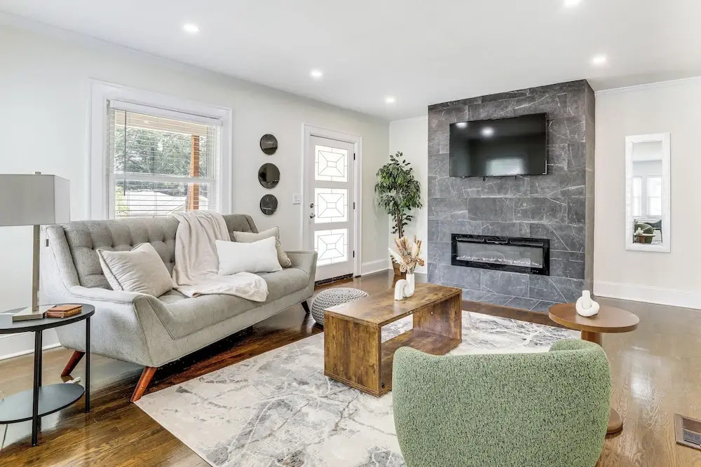 4 Mi to Intl Soccer & Dtwn Fun: Modern ATL Home