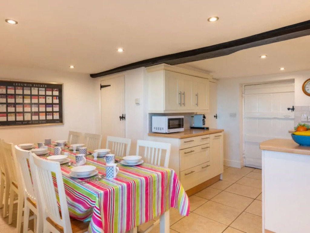3 Bed in Aldeburgh oc-reg