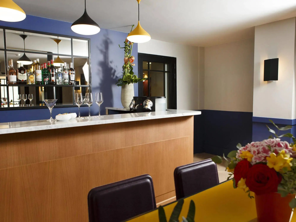 Les Matins de Paris & Spa