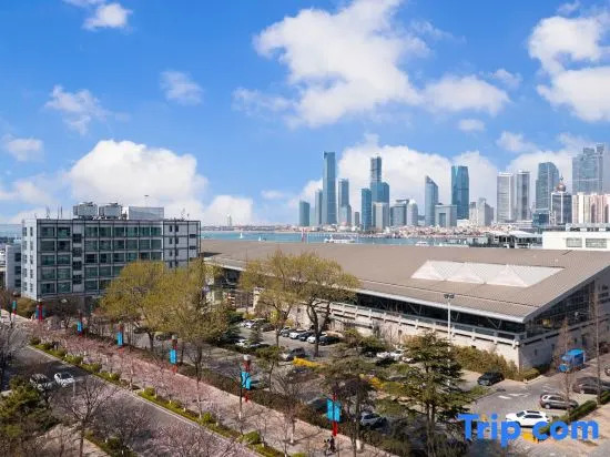 Zhonghang Xiangtong Yacht Club Hotel