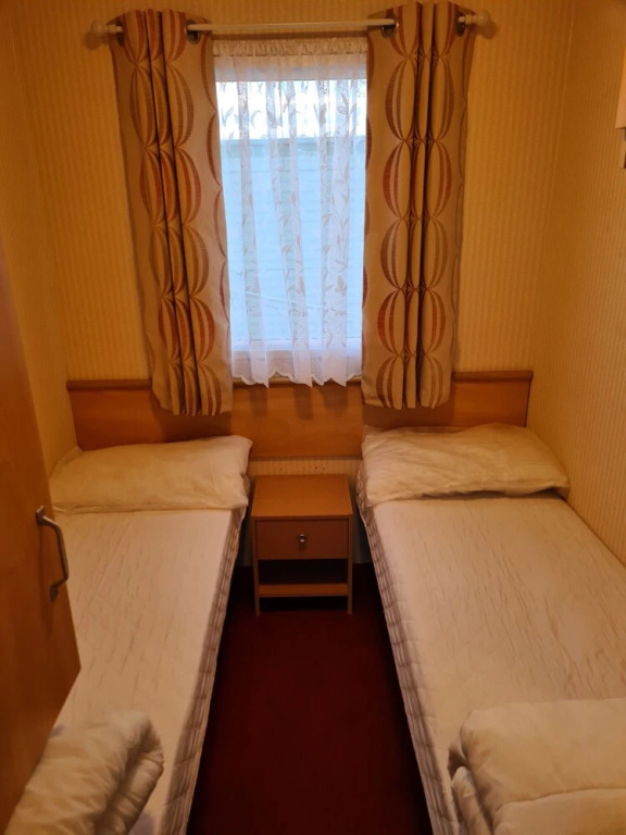 Caravan for Rent Happy Days 251 Chapel st Leonards