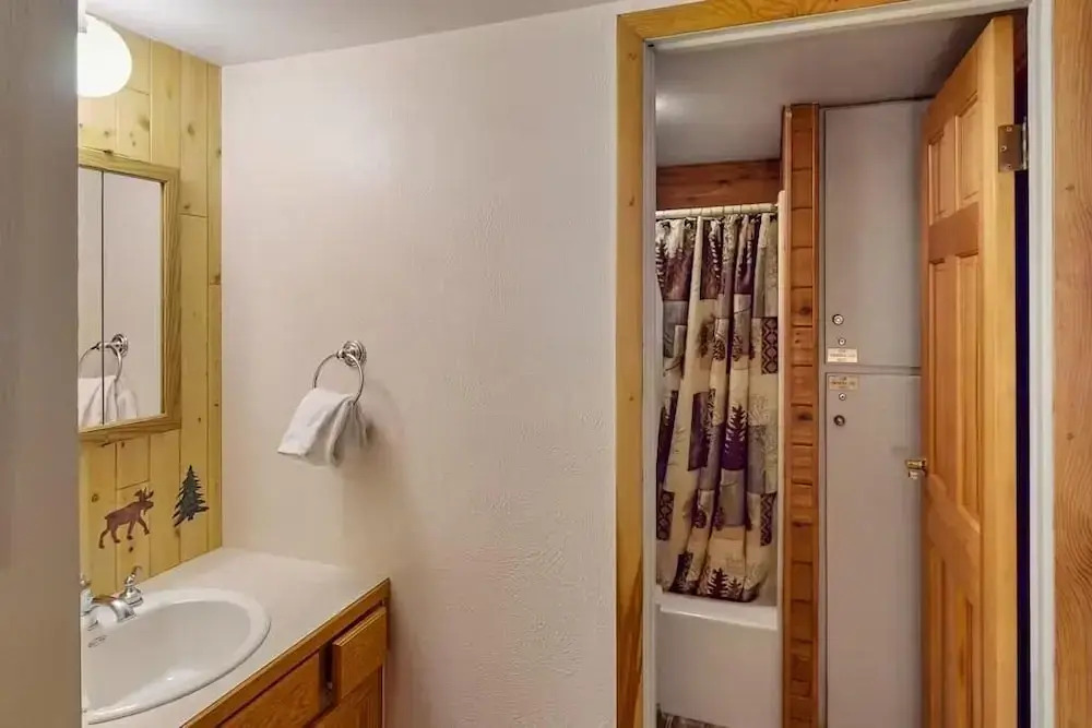 Summit House East 1 Bed Loft 2 Bath Shmb