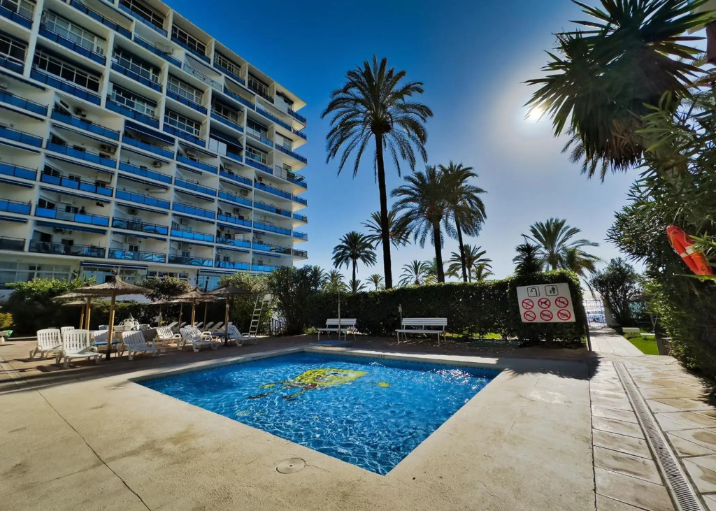 SKOL 933 Fantastic two bedrooms on the 9th floor with amazing sea views