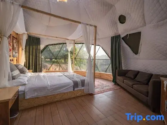 Longevity Mountain Lodge-Lear Garden (mountain cabin B&B)