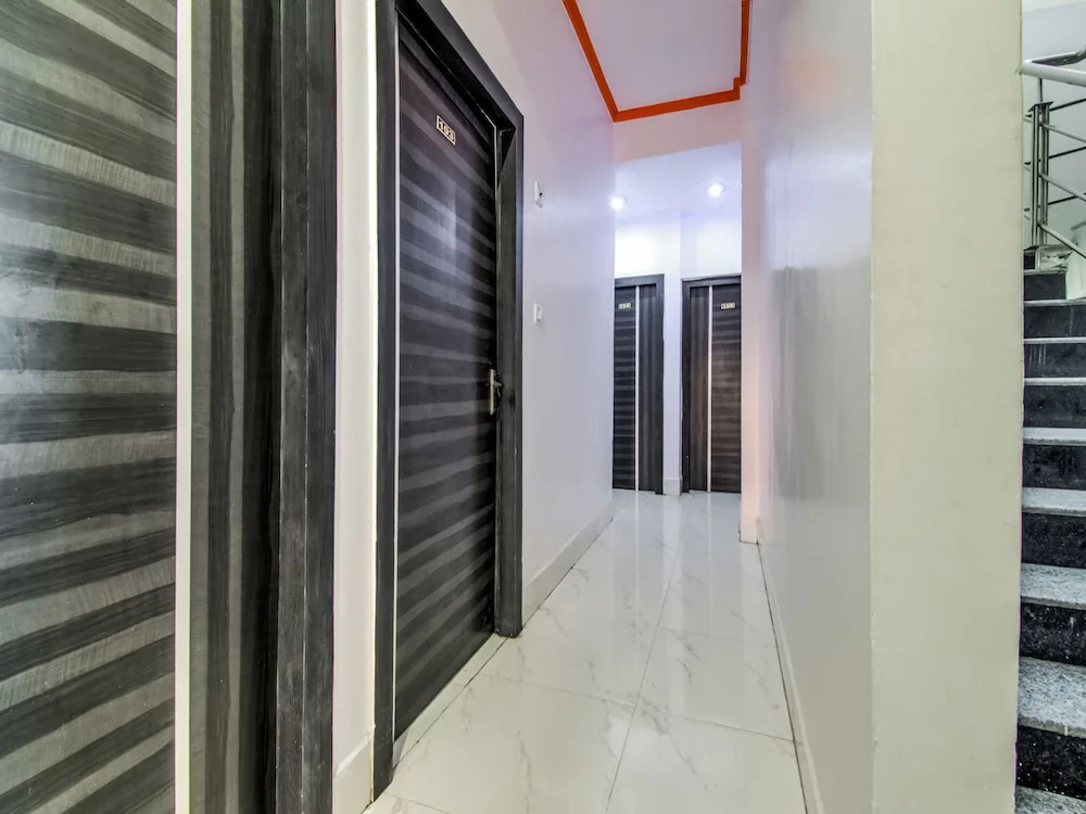 Rp Palace By OYO Rooms