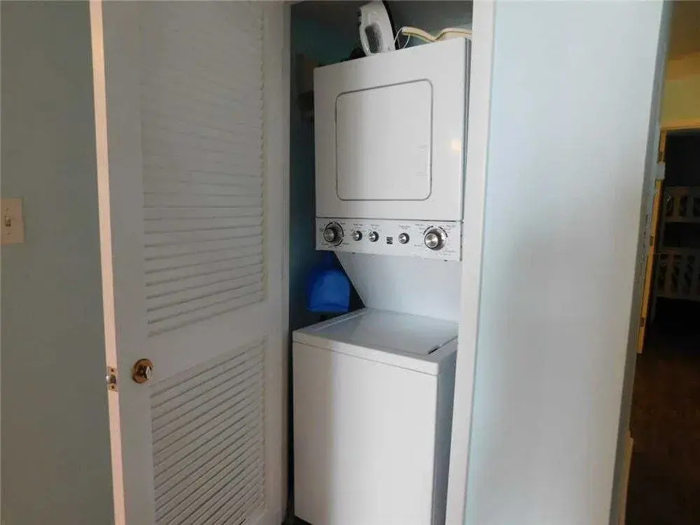Crescent Sands I D5 3 Bedrooms 3 Bathrooms Condo