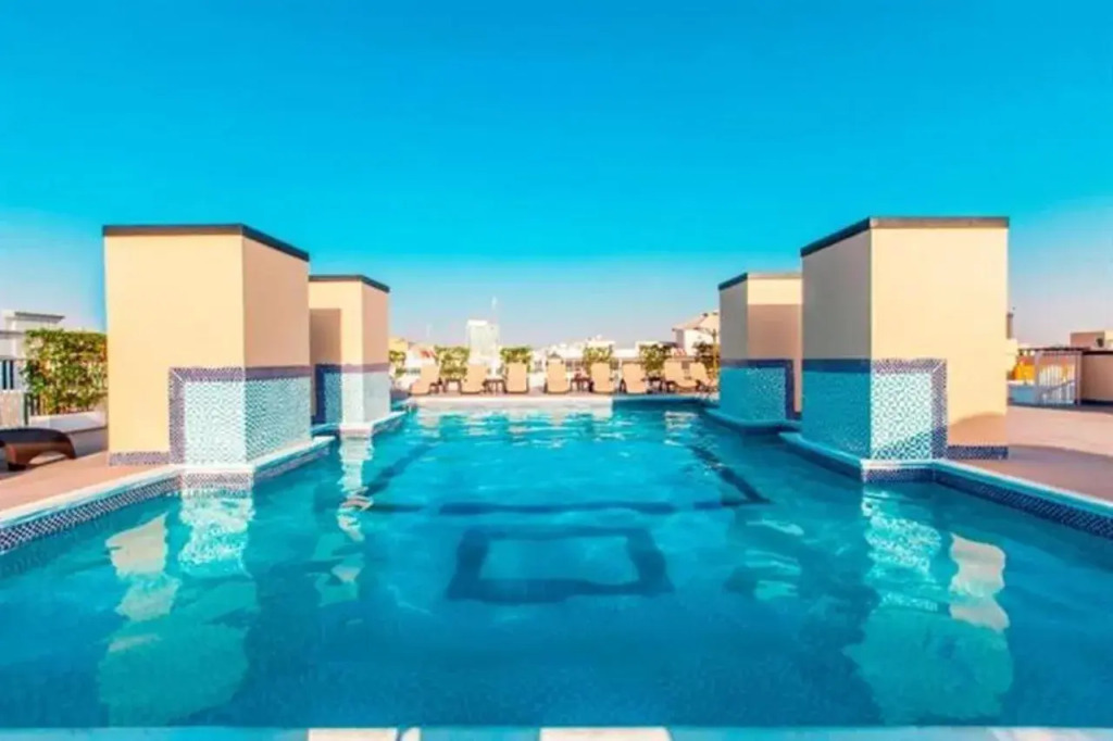 Golden Sands Suites
