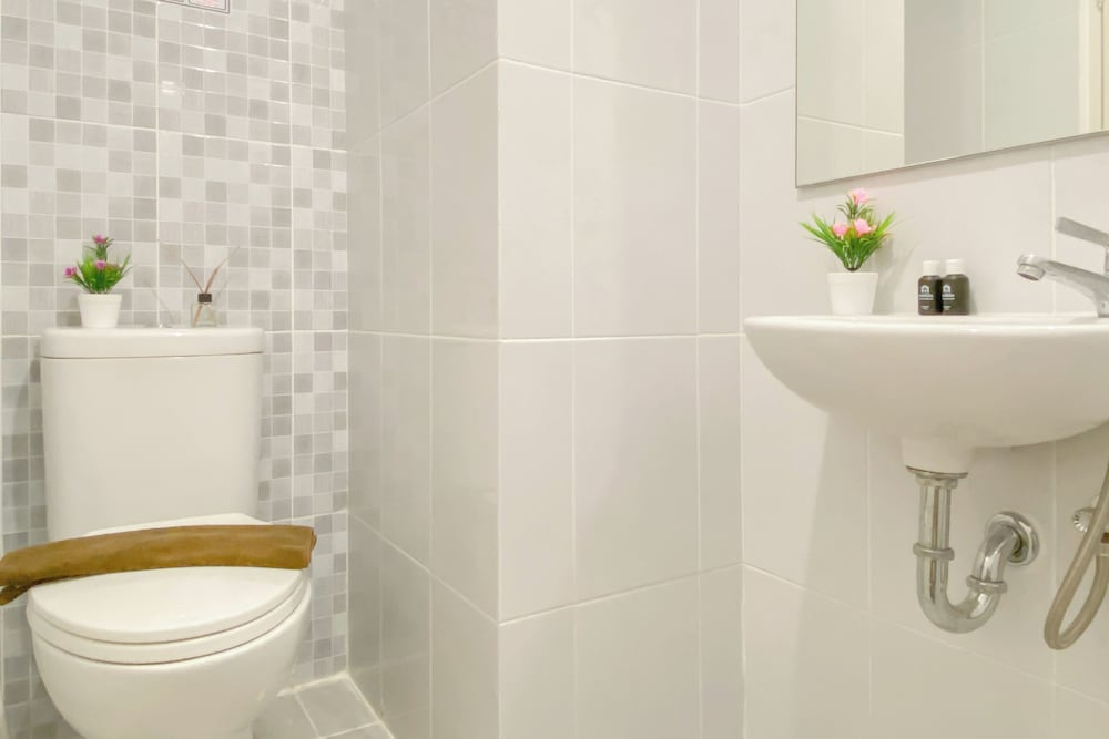 Studio Apartment At Tokyo Riverside Pik 2 Near Hope Intercultural School