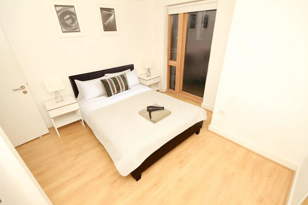Pearse Street Sleeps 10