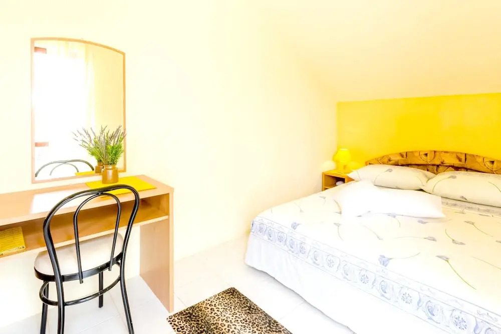 House With 3 Bedrooms in Milna, With Wonderful sea View, Furnished Gar