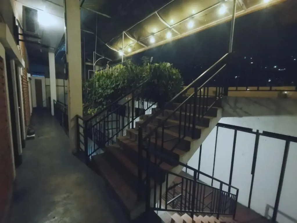 @548
