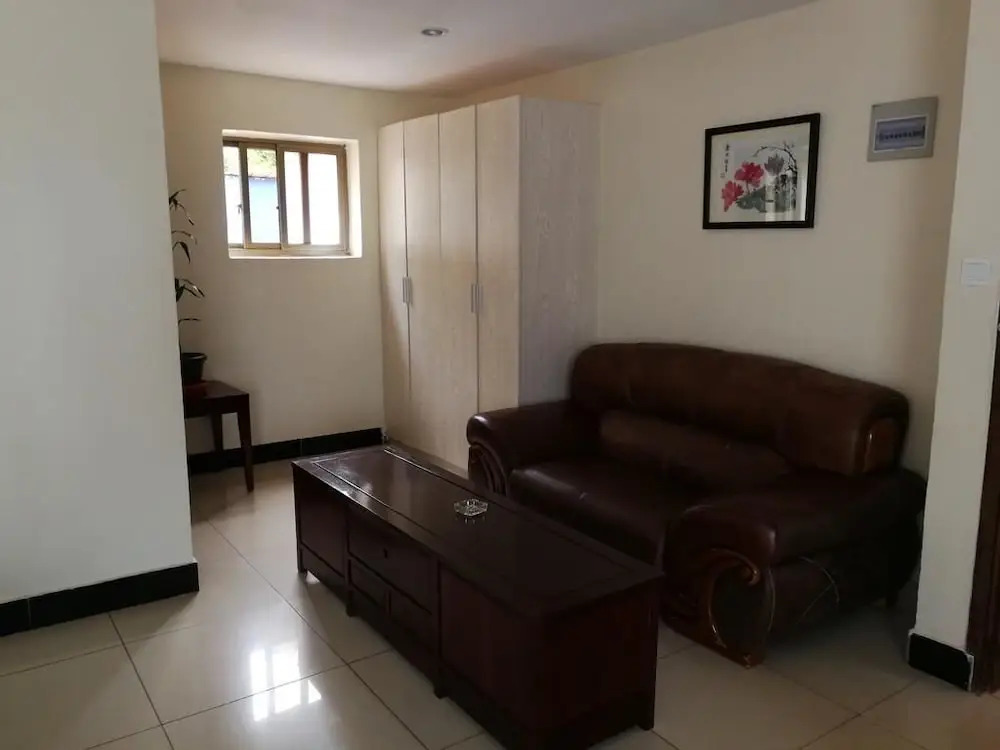 Nanjing Restaurant & Motel