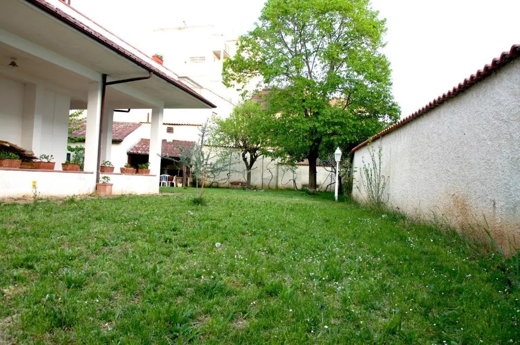 Villa Del Poeta