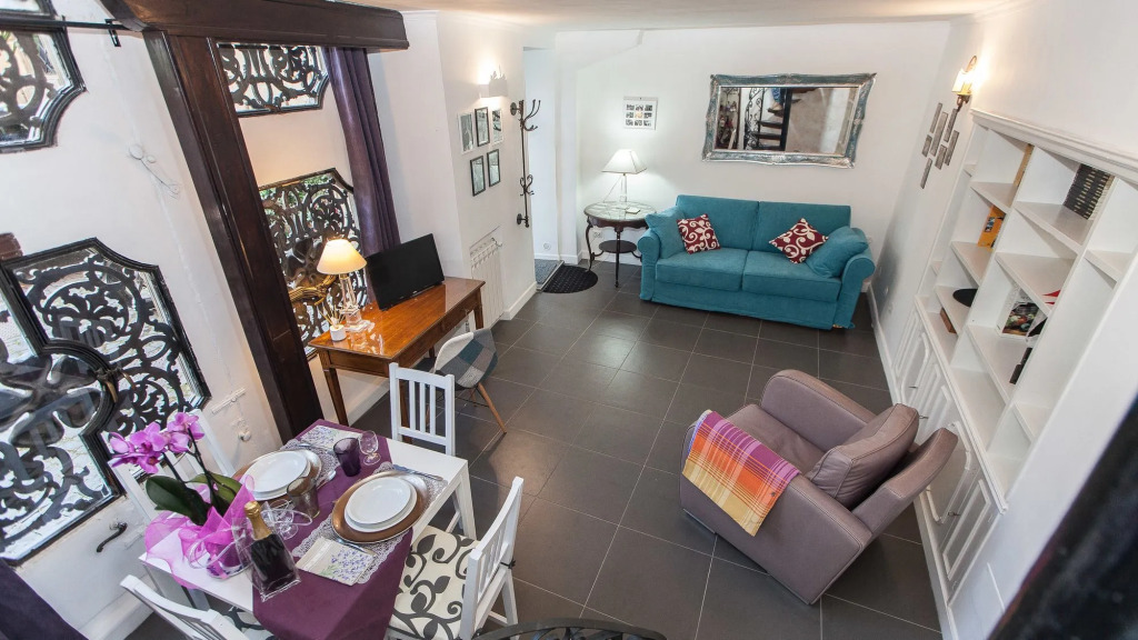 Rental In Rome Orsini Apartment