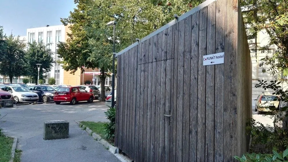 C - Punkt Hostel