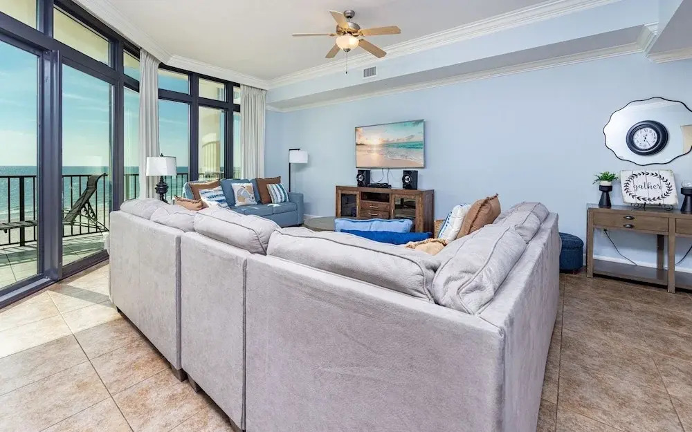 The Oasis 405 formerly Phoenix West II 405