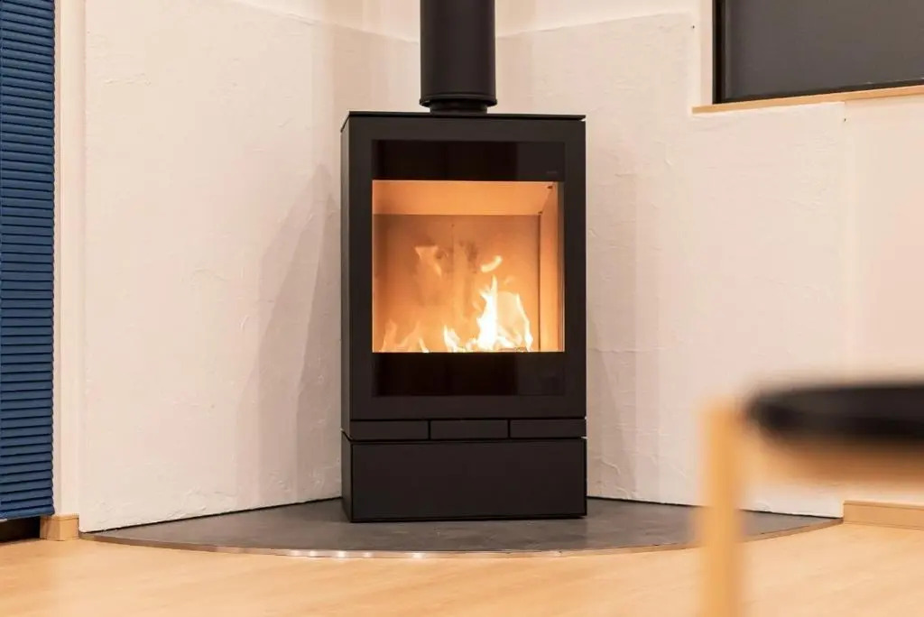 Fuji Fabric Stay