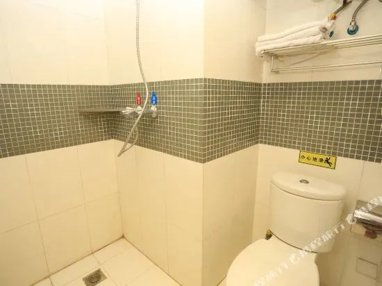 Guilai Homestay (Chongqing Yangjiaping Pedestrian Street)