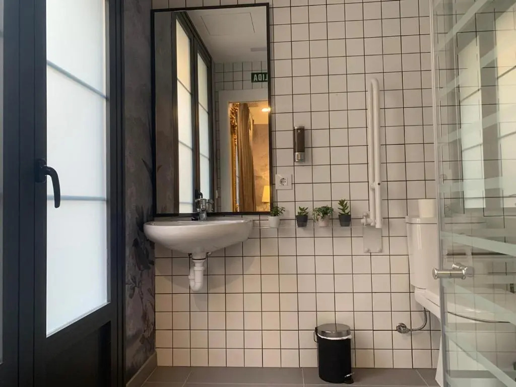 VTZ The Botanic Hostel
