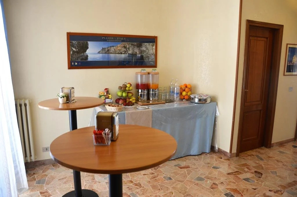 Hotel A-14