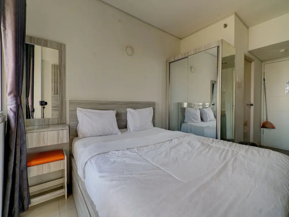 OYO Life 92874 Apartement Grand Sentraland Karawang By Red Dragon
