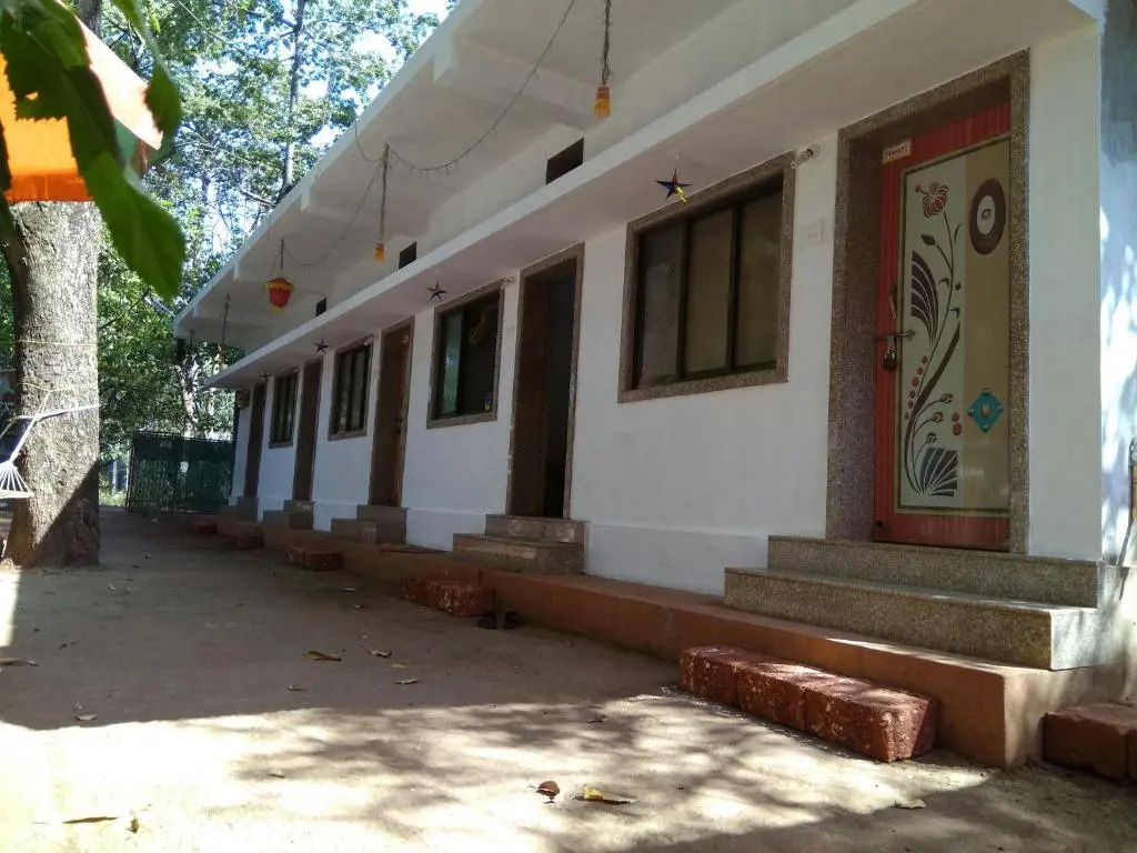 Chandraprabha Nyahari Niwas
