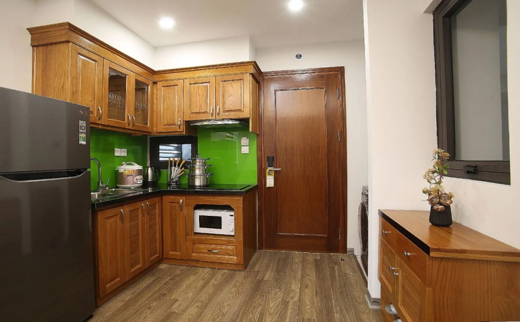 London Hotel & Apartment