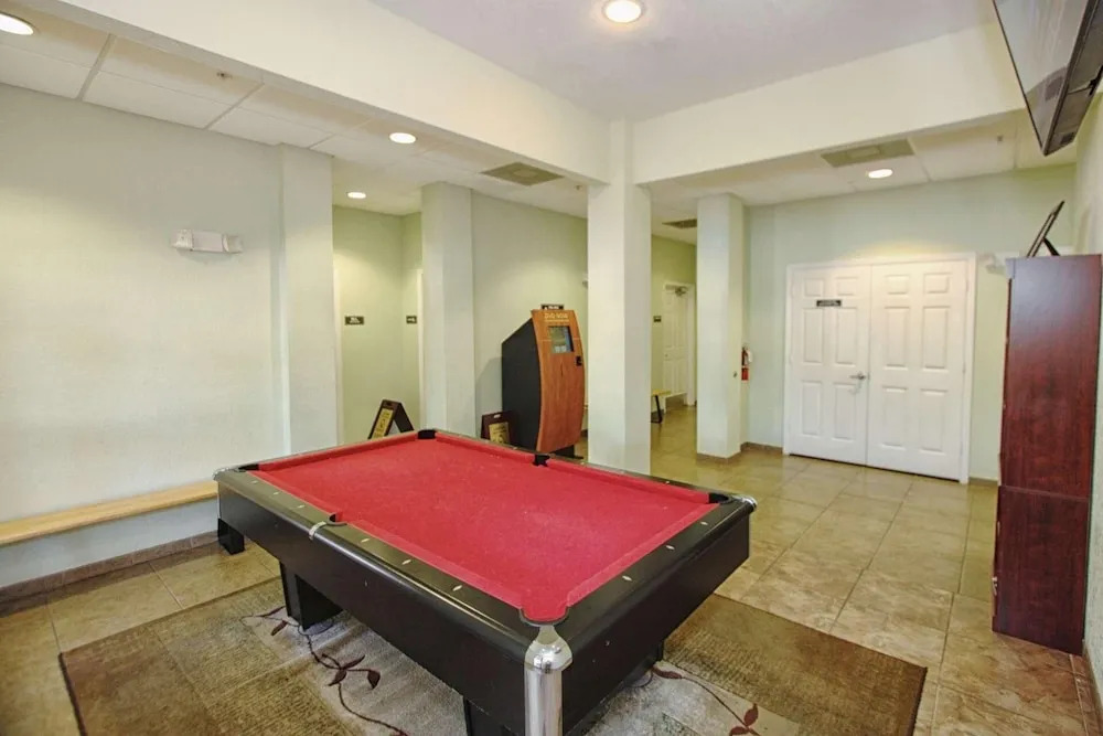 3060 Caribe Cove