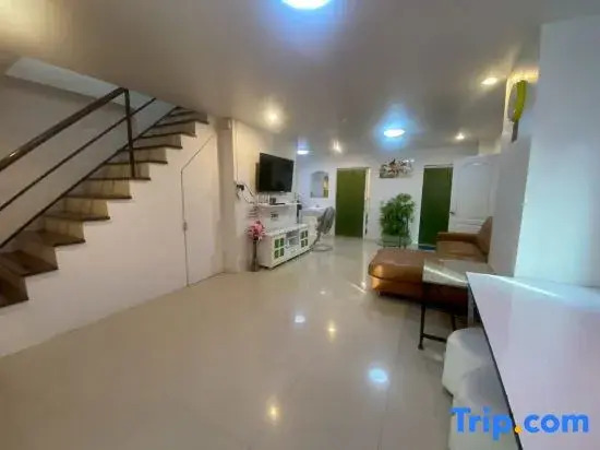 NB Bangsaen House@KL4 pool villa