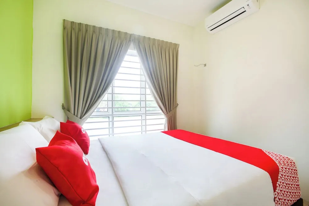 Junction Hostel, Poblacion Makati Avenue, Manila