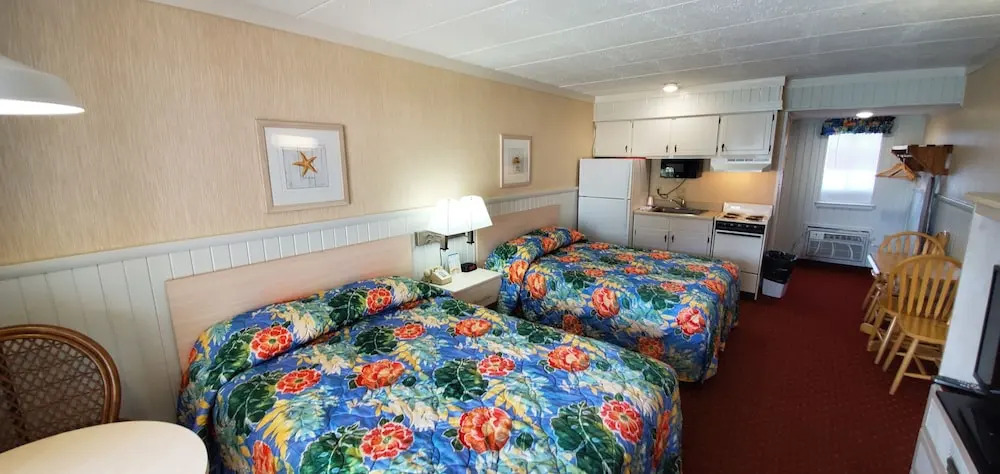 Shangri-La Motel