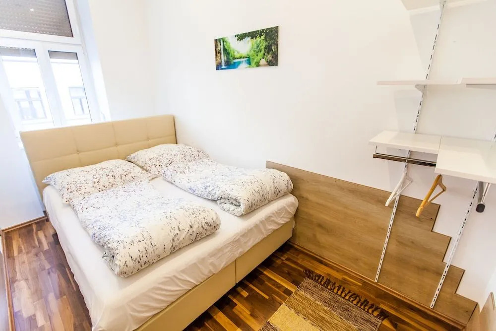 Vienna Market Apartments