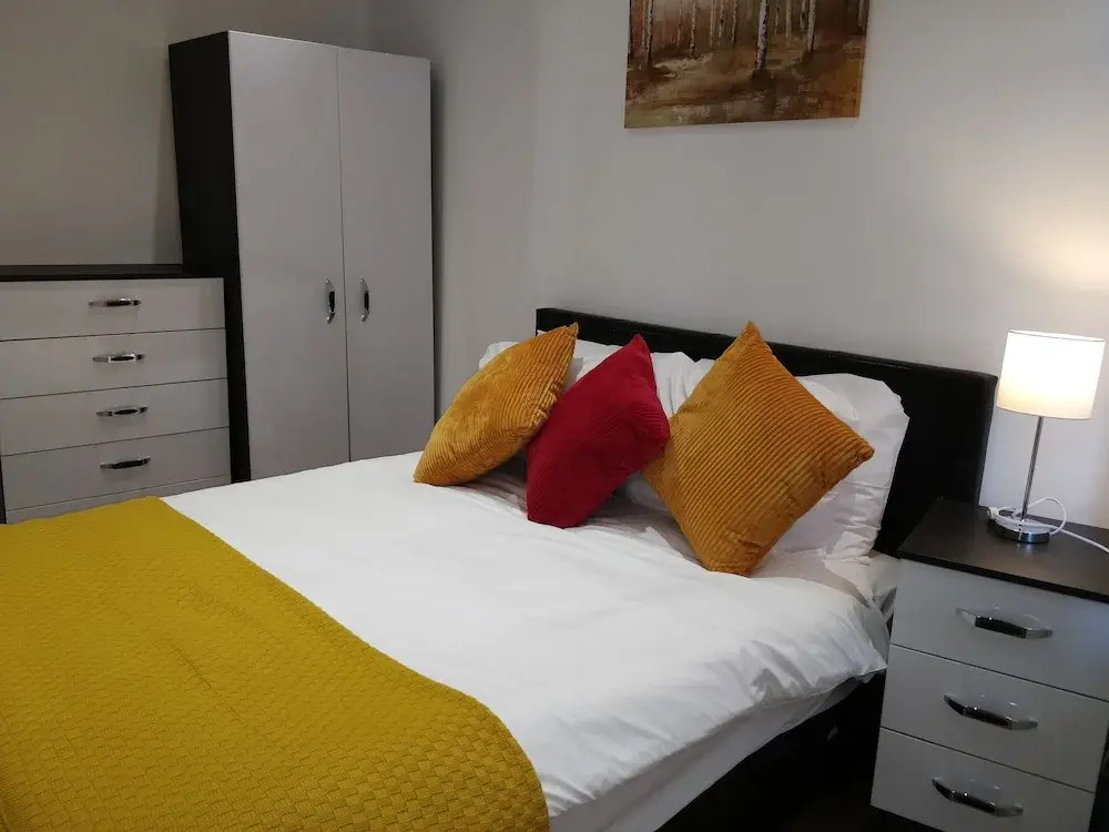 Clifton Apartment