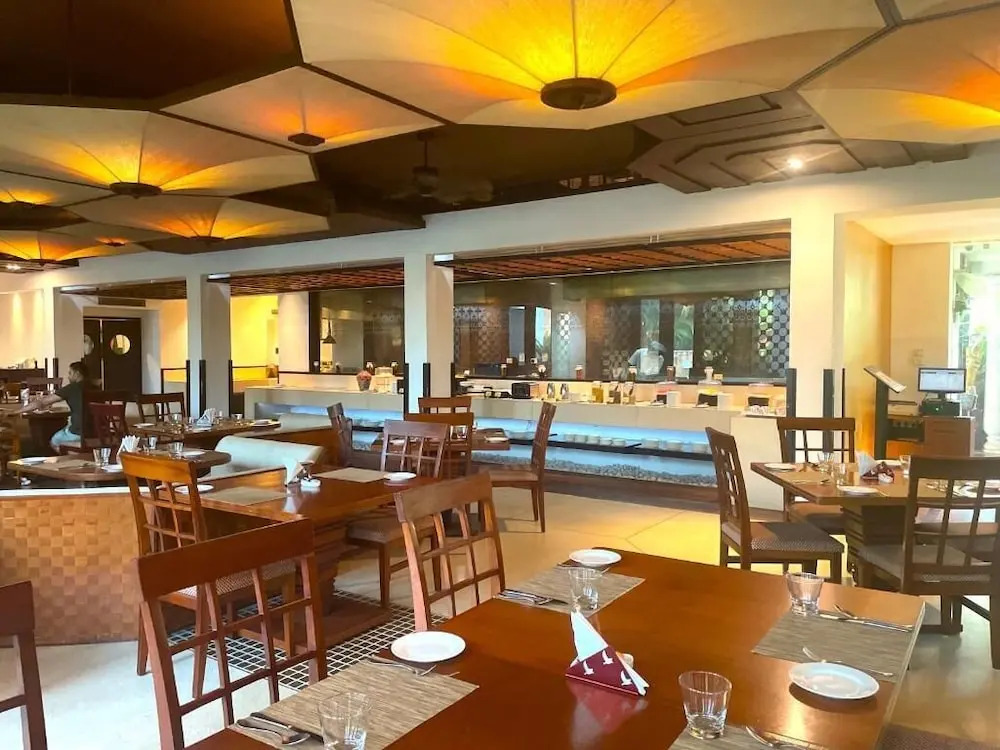Plumeria Lake Resort & Spa