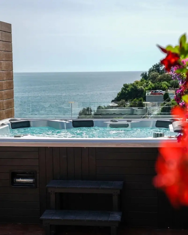 BUZUKU Apartments Liman