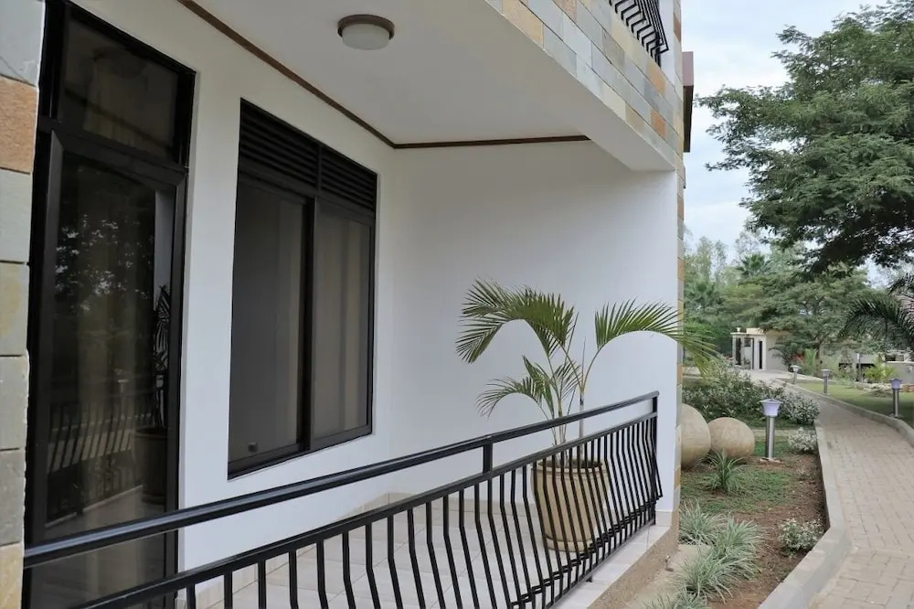 Nandi Residence