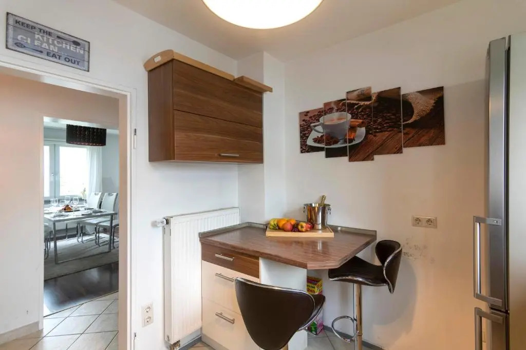 Wagner Stays - Luxus Suite Modern Apartment in a Restorative Little Town