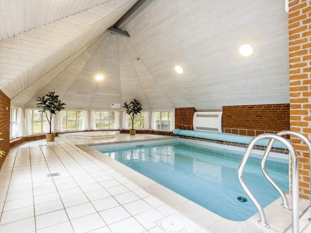 5 Star Holiday Home in Vaeggerlose