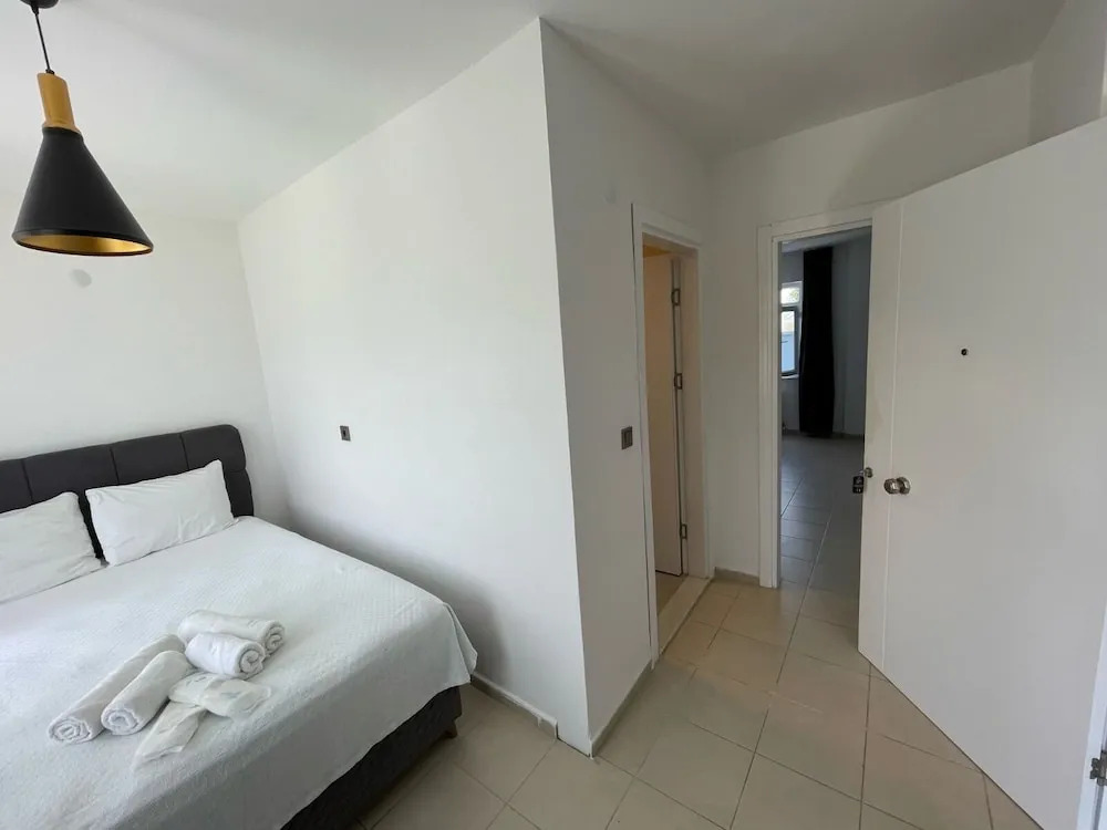 Parli Hotel
